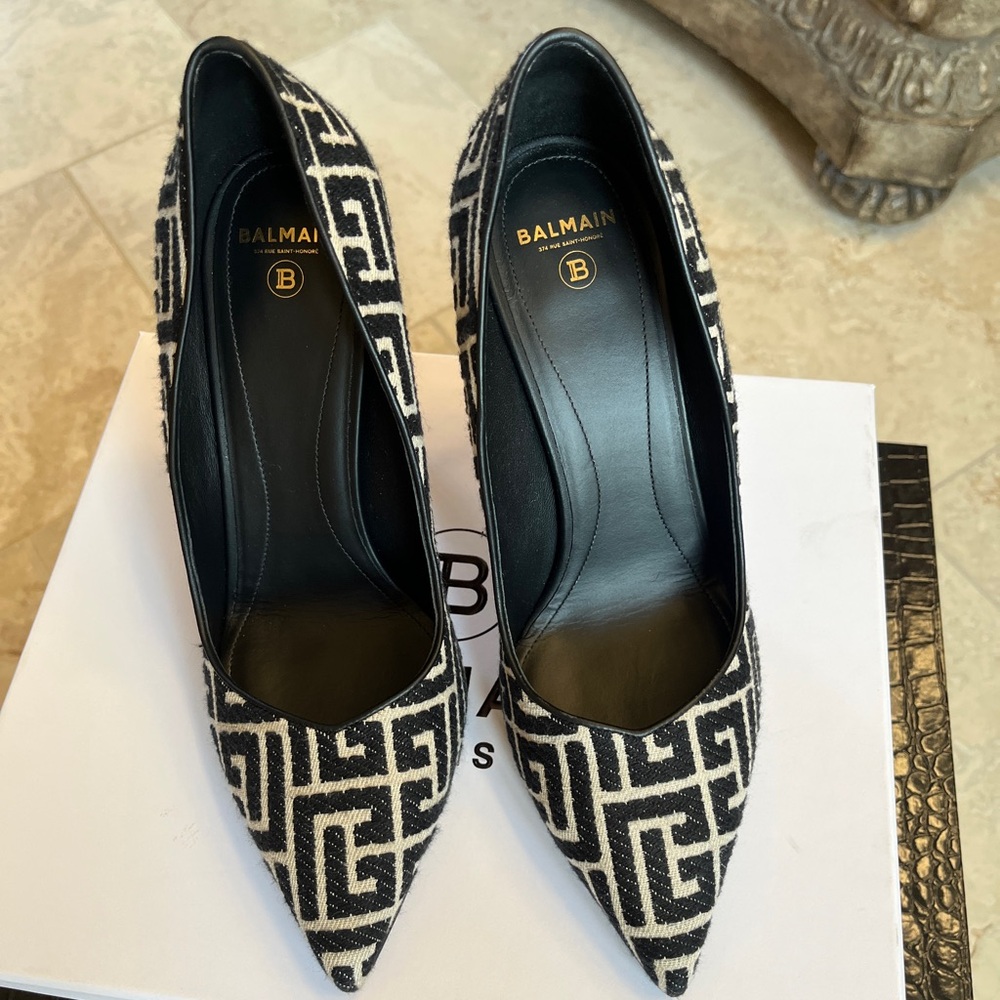 Balmain Monochrome Patterned Heels